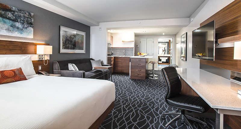 Delta Hotels By Marriott Waterloo Extérieur photo