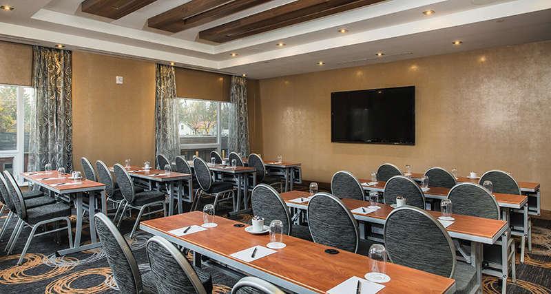 Delta Hotels By Marriott Waterloo Extérieur photo
