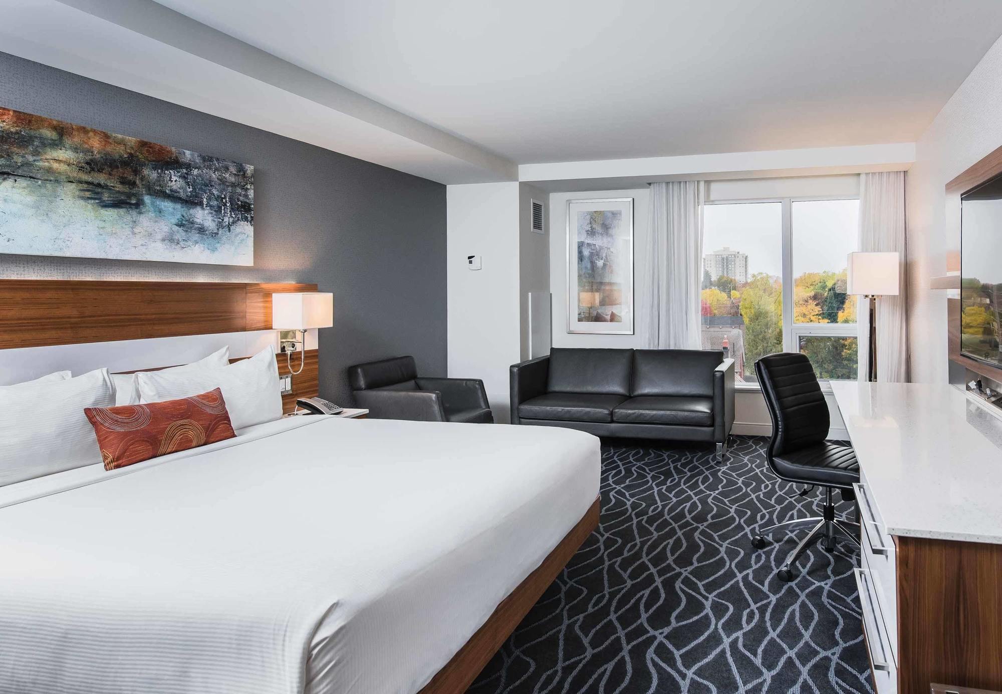 Delta Hotels By Marriott Waterloo Extérieur photo